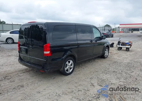 2018 Mercedes-Benz Metris из США, поврежденный, VIN WD4PG2EE3J3372951